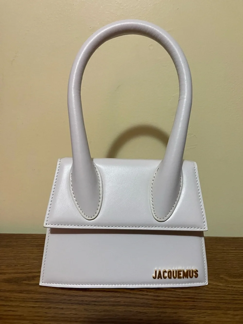 Jacquemus
Le Chiquito Moyen Top-Handle Bag - Picture 7 of 8